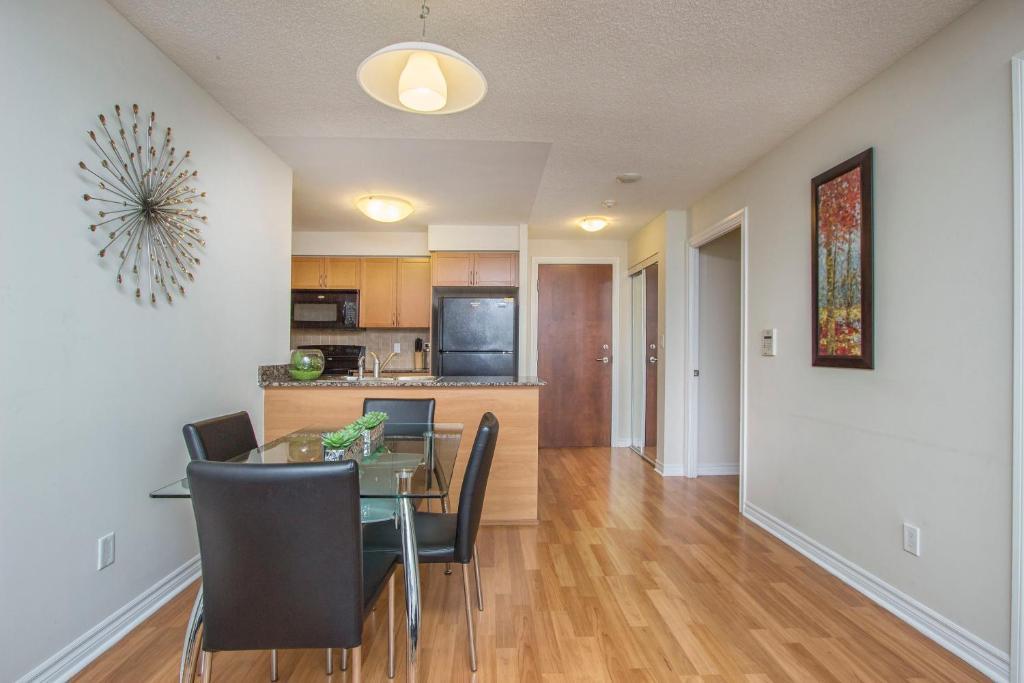 Platinum Suites Furnished Executive Suites Mississauga Oda fotoğraf
